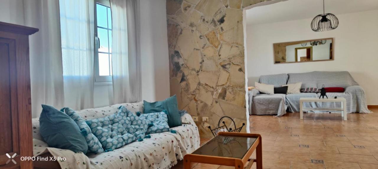 4 Family Home With Pool, Fuerteventura-Gran Tarajal Juan Gopar ภายนอก รูปภาพ